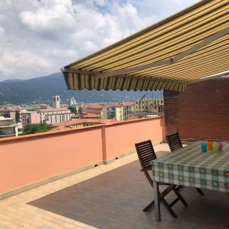 Attico Mansardato Affacciato Sul Cuore Di *