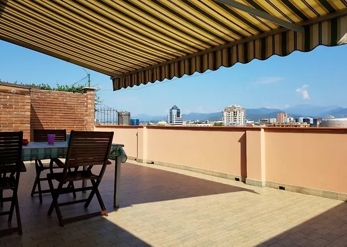 Attico Mansardato Affacciato Sul Cuore Di Apartament *